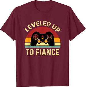 Leveled Up To Fiance Just Engaged Newly Engaged Couple T-Shirt - T-Shirt | Maroon