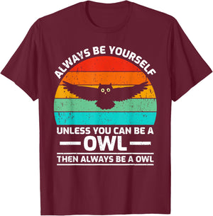 Vintage Owl Bird Lover Retro Cute Owl T-Shirt - T-Shirt | Maroon