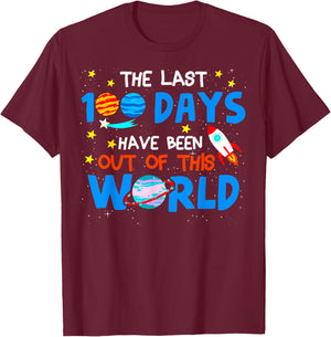 100 Days Of School Boys Outer Space Astronaut Planets Rocket T-Shirt - T-Shirt | Maroon