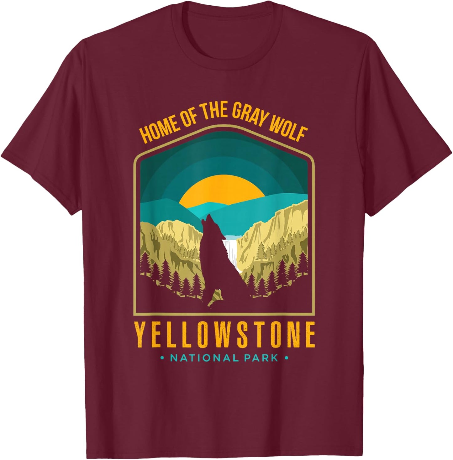 Yellowstone US National Park Wolf Wolves Lover Vintage Gift T-Shirt - T-Shirt | Maroon