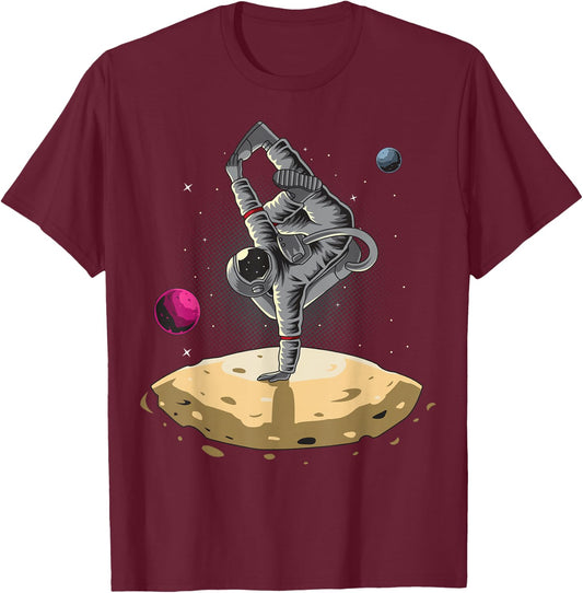 Astronaut breakdances in space T-Shirt - T-Shirt | Maroon