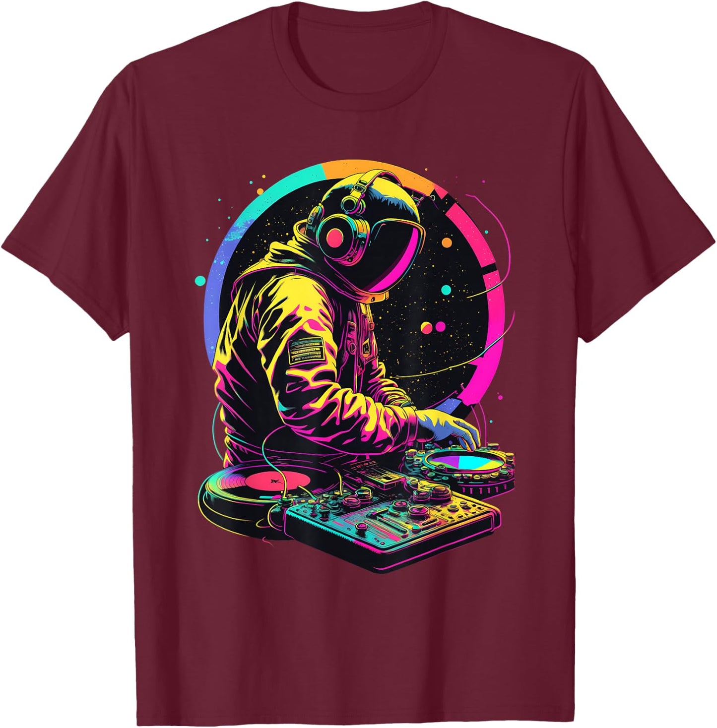Retro Astronaut DJ, DJing in Space, EDM cool Graphic T-Shirt - T-Shirt | Maroon