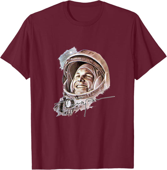 USSR astronaut Yuri Gagarin T-Shirt - T-Shirt | Maroon