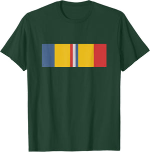 Vintage Combat Action Ribbon - Veteran T-Shirt - T-Shirt | Forest