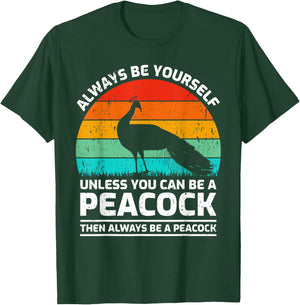 Vintage Peacock Bird Lover Retro Cute Peacock T-Shirt - T-Shirt | Forest