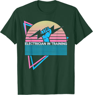Electrician In Training Retro T-Shirt - T-Shirt | Forest
