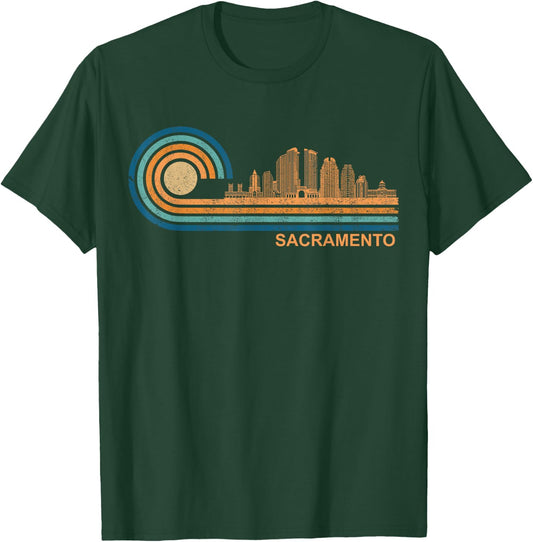 Sacramento Skyline Retro Sacramento Fan CA Sacramento T-Shirt - T-Shirt | Forest