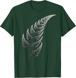 Traditional Maori Tribal Tattoo. New Zealand. Aotearoa. T-Shirt - T-Shirt | Forest