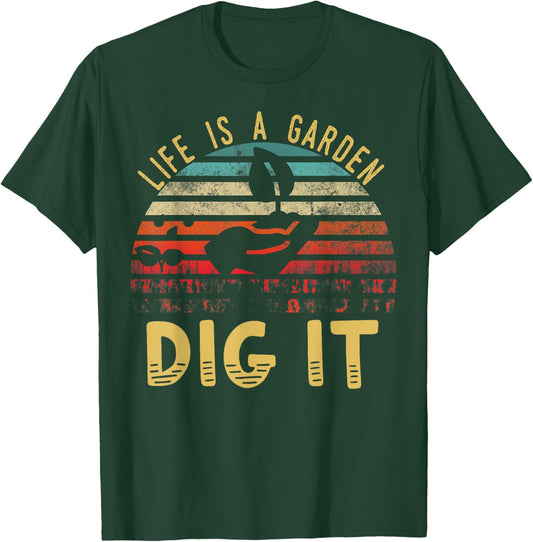 Retro Vintage Farmer Gift | Life is a garden dig it T-Shirt - T-Shirt | Forest