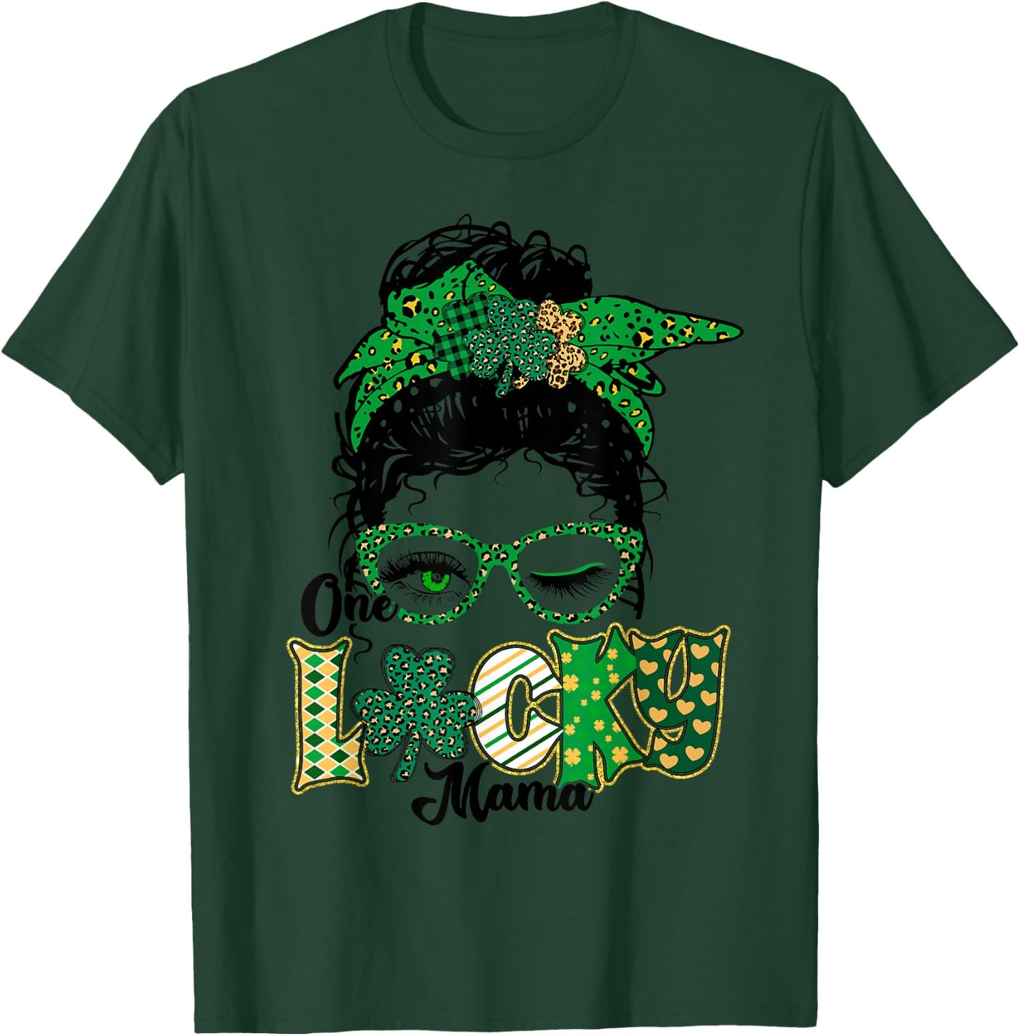 One Lucky Mama St Patricks Day Mom Mother Shamrock T-Shirt - T-Shirt | Forest