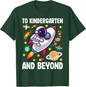 In den Kindergarten und hinaus Funny Astronaut Back to School T-Shirt - T-Shirt | Forest