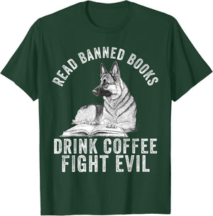 I Read Banned Books Lover BookWorm Love Banned Books T-Shirt - T-Shirt | Forest