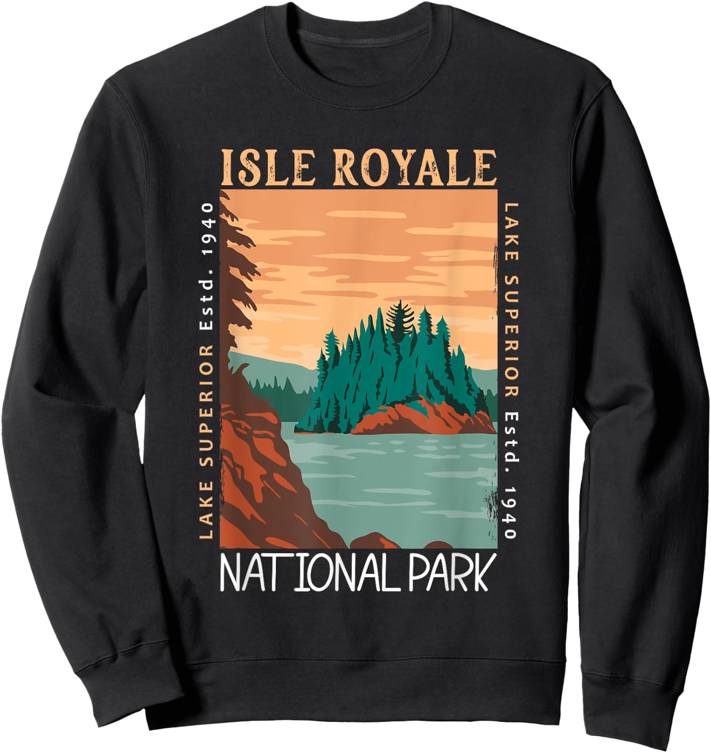 Isle Royale National Park Lake Superior Distressed Vintage Sweatshirt - Sweatshirt | Black