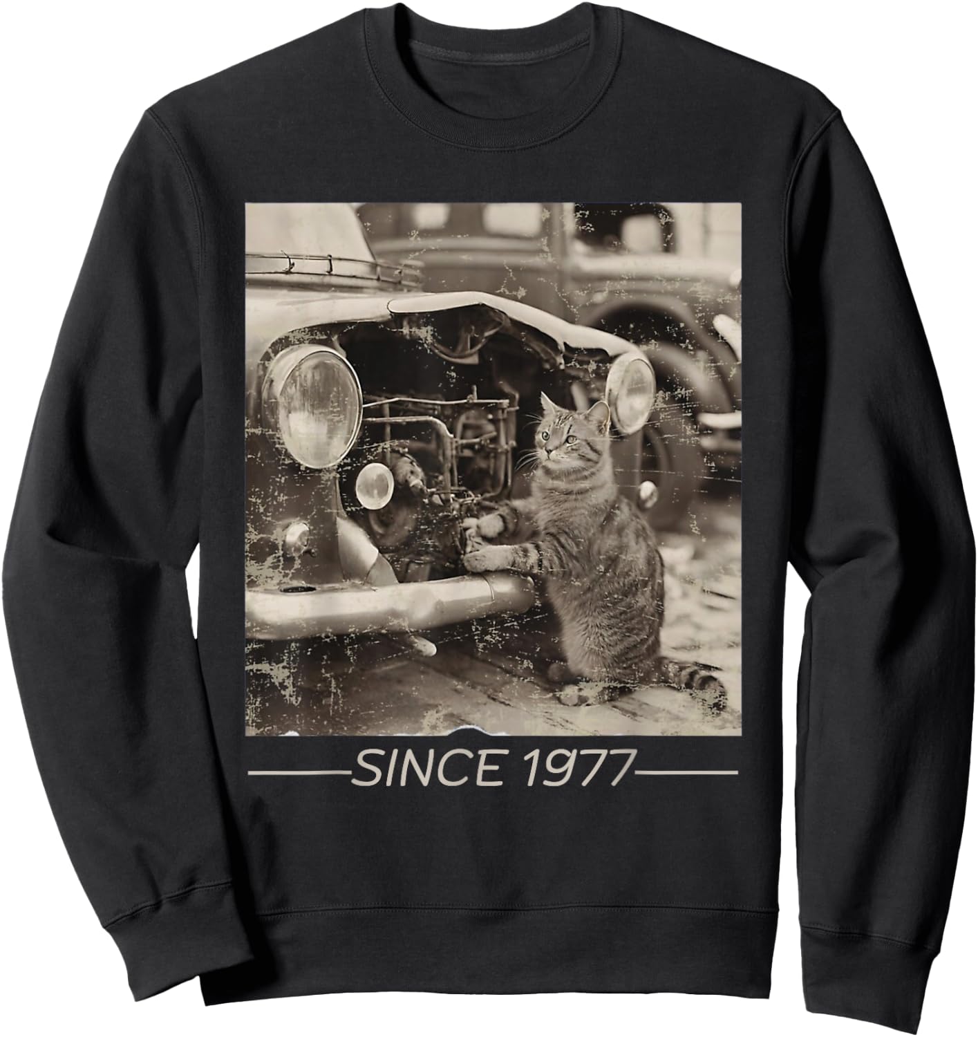 Cat Repairing a Car Vintage Car Mechanic Cat Lovers Sweatshirt - Sweatshirt | Black