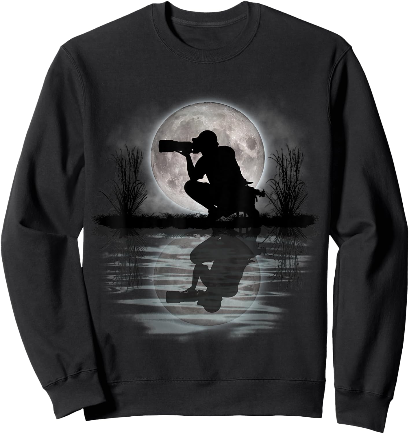 Photographer Hiking Nature Camping Picture Gift Sweatshirt - Sweatshirt | Black