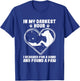 In my darkest hour i reached for a hand and found a paw T-Shirt - T-Shirt | Royal