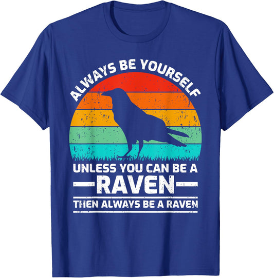 Vintage Raven Bird Lover Retro Cute Raven T-Shirt - T-Shirt | Royal