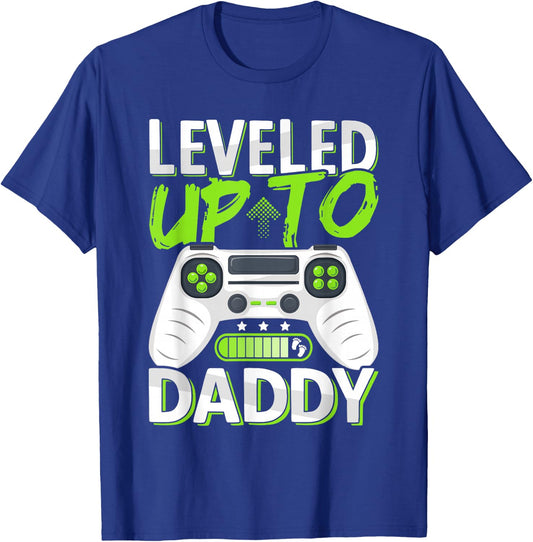 Leveled Up To Daddy | Future Dad Soon To Be Daddy Loading T-Shirt - T-Shirt | Royal