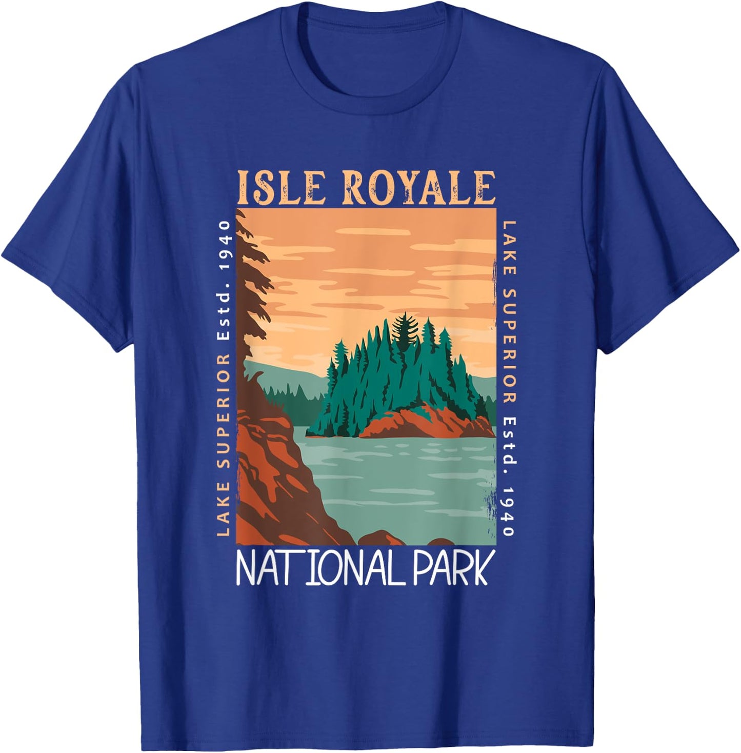 Isle Royale National Park Lake Superior Distressed Vintage T-Shirt - T-Shirt | Royal