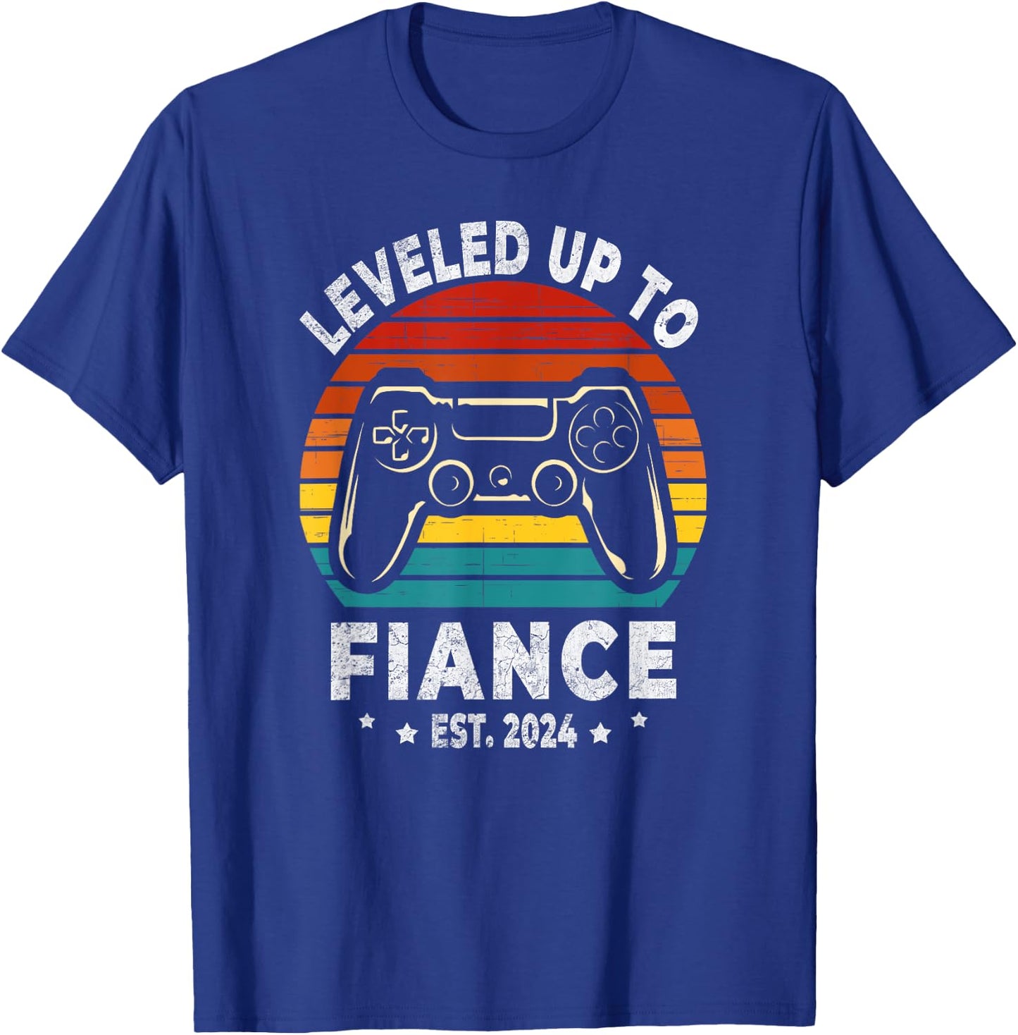Leveled Up To Fiance 2024 Retro Newly Engaged Men's Black Small Retro Gaming Men T-Shirt - T-Shirt | Royal
