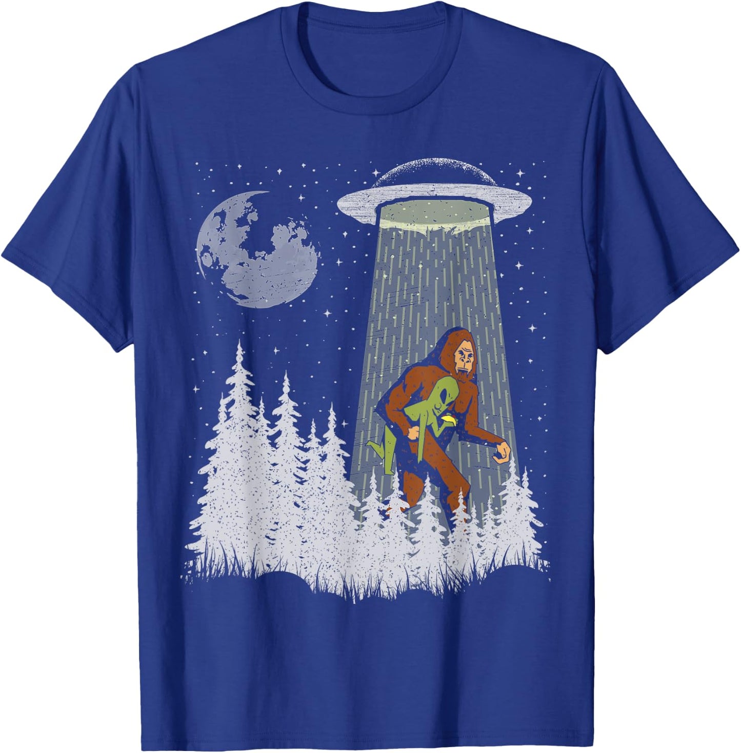 Funny Bigfoot Carrying Alien Eating Taco Cool Sasquatch Ufo T-Shirt - T-Shirt | Royal
