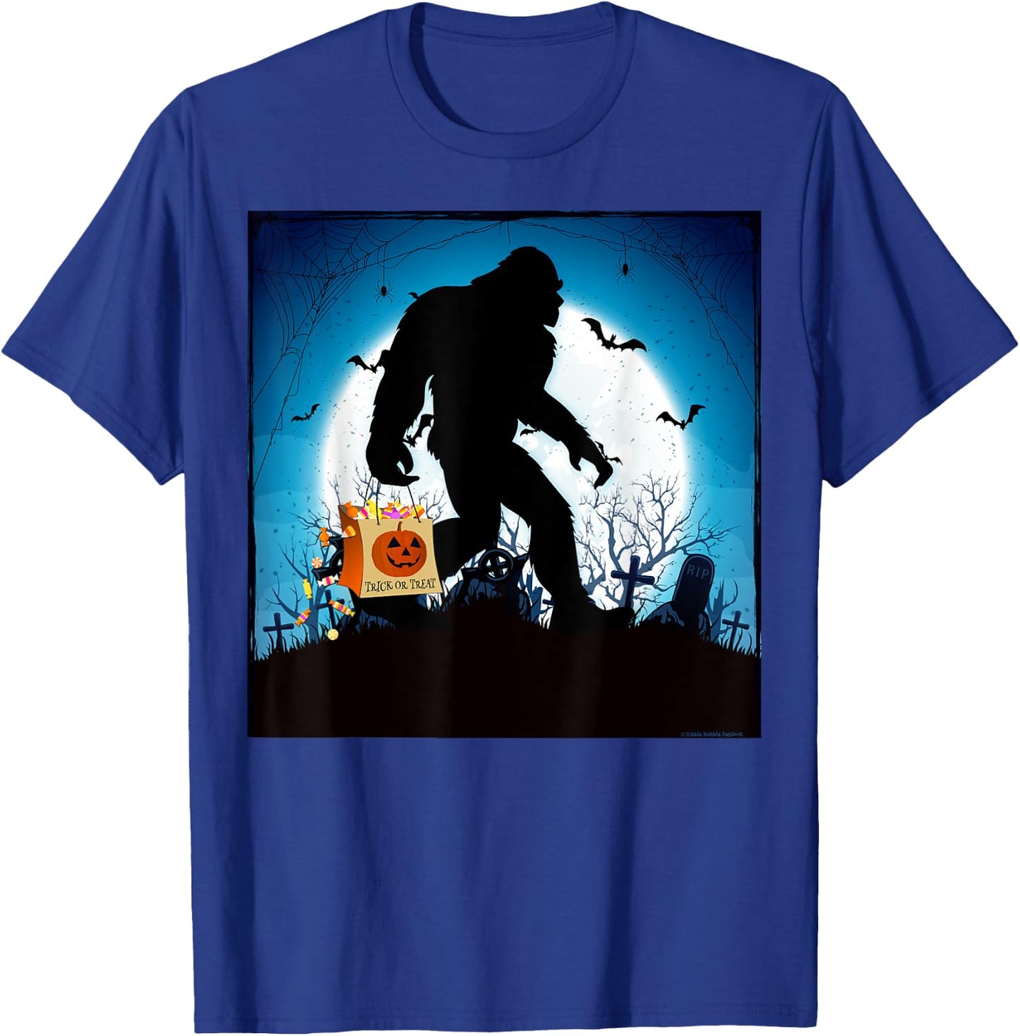 Spooky Halloween Bigfoot Trick or Treating Full Moon Bigfoot T-Shirt - T-Shirt | Royal