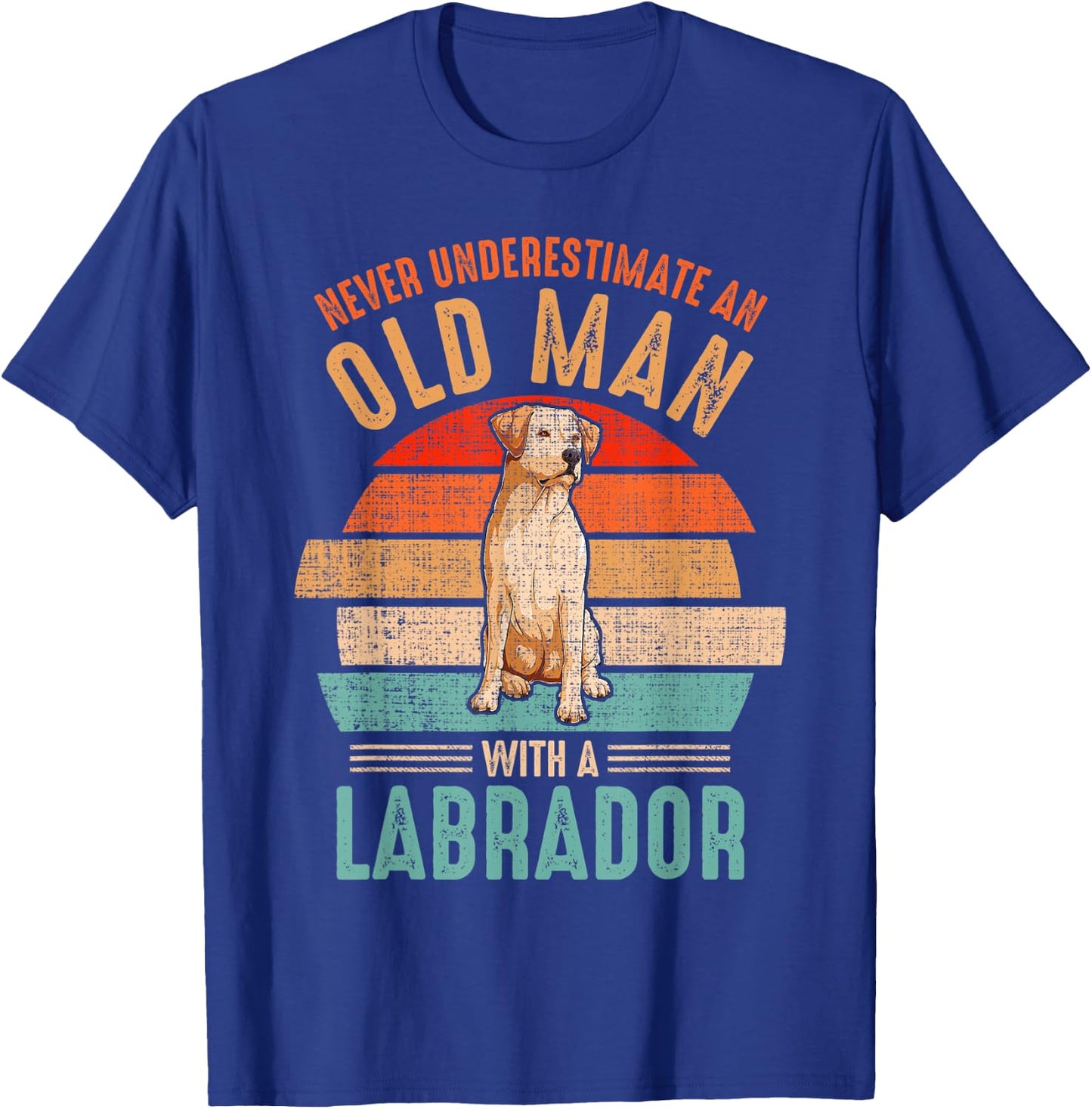 mb Never Underestimate An Old Man With A Labrador T-Shirt - T-Shirt | Royal