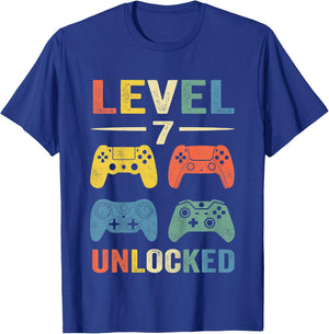 Kids Level 7 Unlocked Video Game 7th Birthday Gift T-Shirt - T-Shirt | Royal