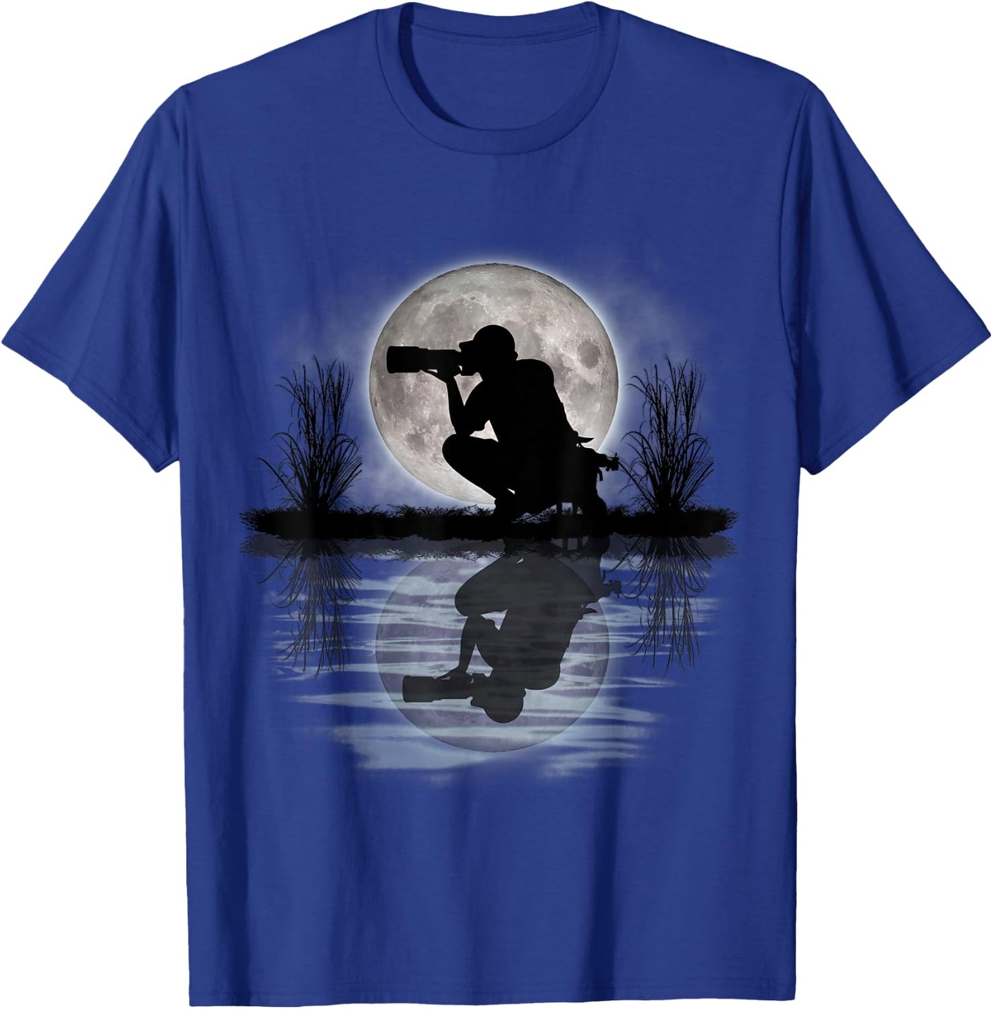 Photographer Hiking Nature Camping Picture Gift T-Shirt - T-Shirt | Royal