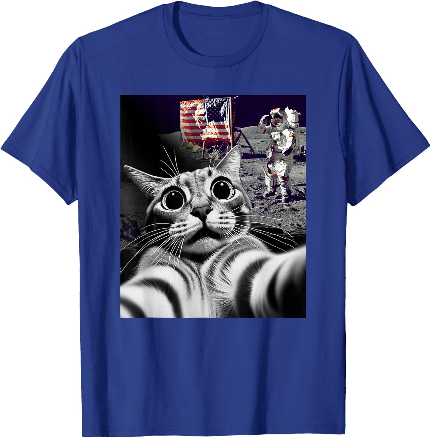 Funny Cat Takes Selfie Moon Landing Cat Selfie T-Shirt - T-Shirt | Royal