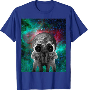 Astronauts in Space Skull Optical Illusion T-Shirt - T-Shirt | Royal
