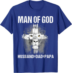 Man of God Husband Dad Papa Lion Cross Jesus Christian Gift T-Shirt - T-Shirt | Royal