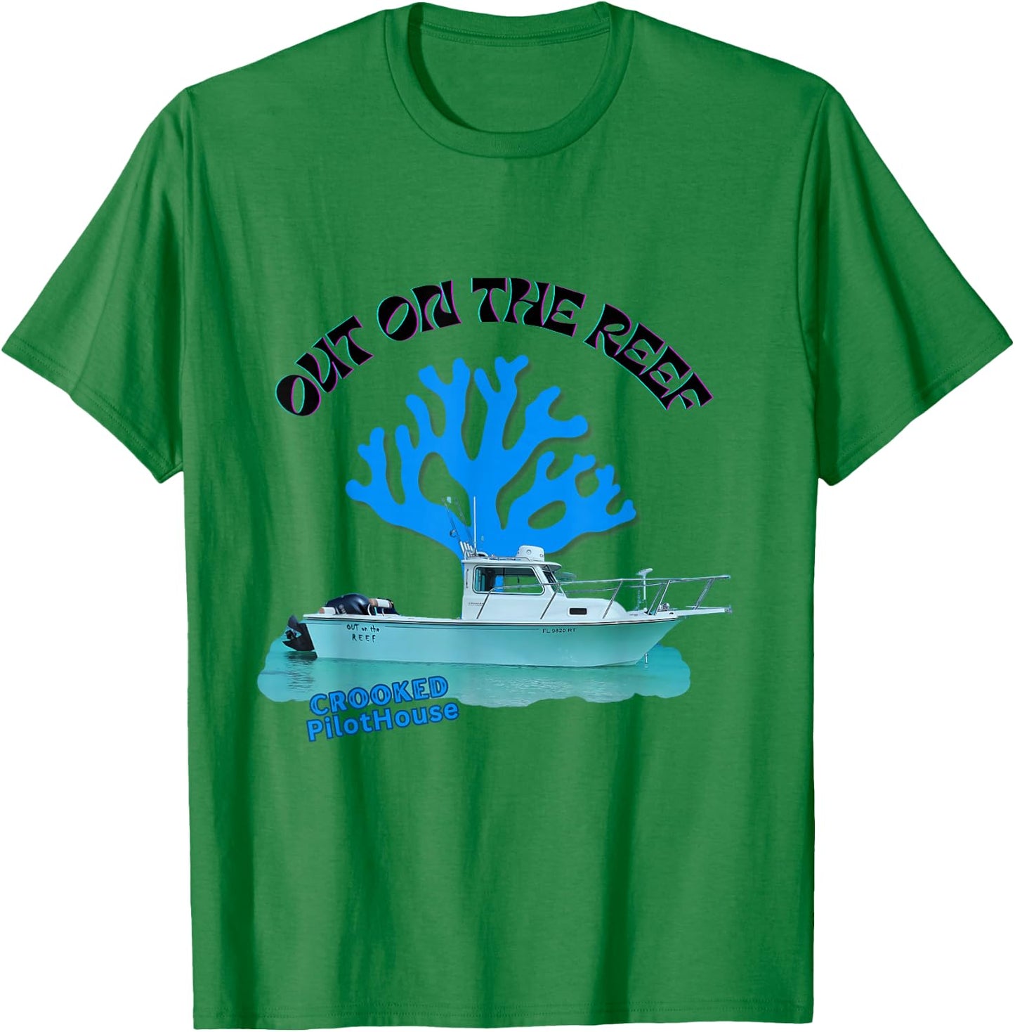 Boat pilot house with blue reef on the background T-Shirt - T-Shirt | Irish Green