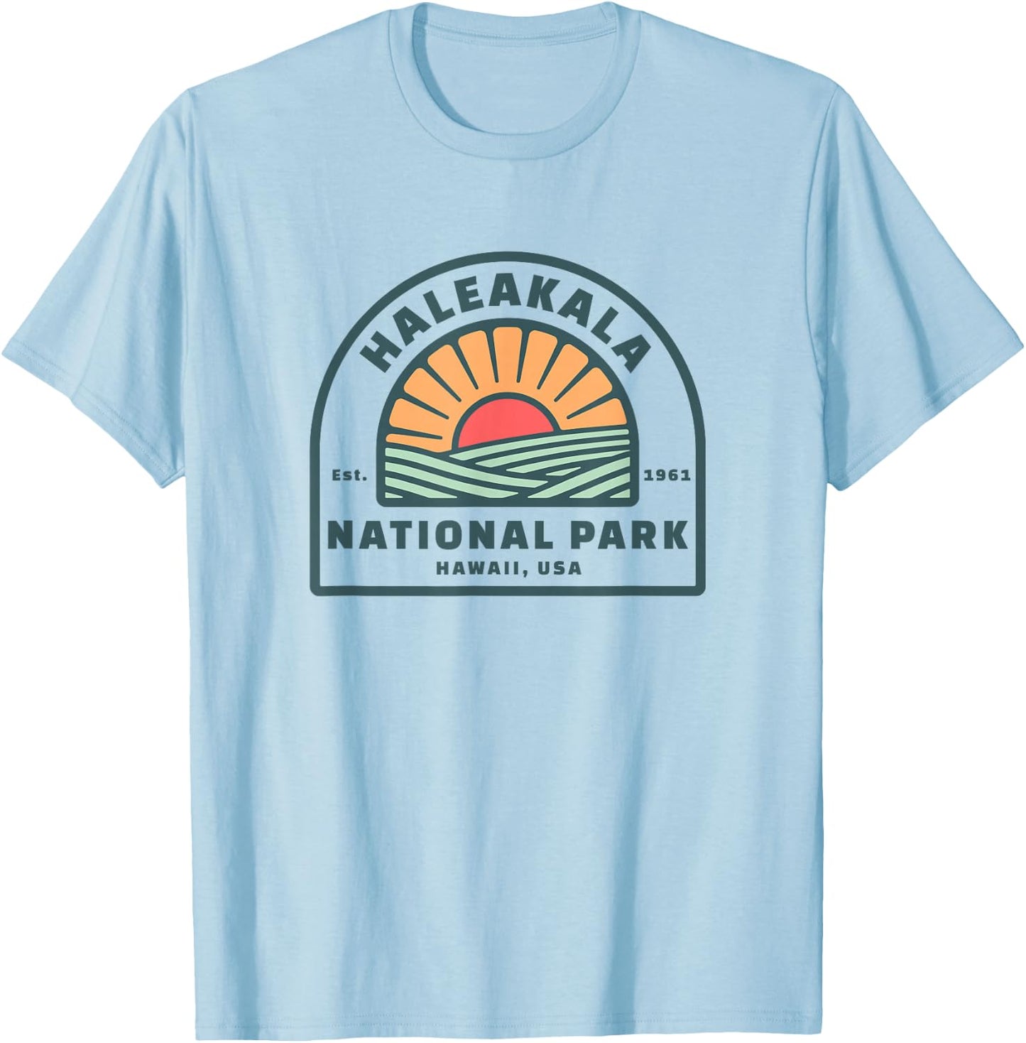 Family Vacation Design - Retro Haleakala National Park T-Shirt - T-Shirt | Light Blue