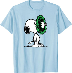 Peanuts Snoopy Holiday Be Merry Wreath T-Shirt - T-Shirt | Light Blue