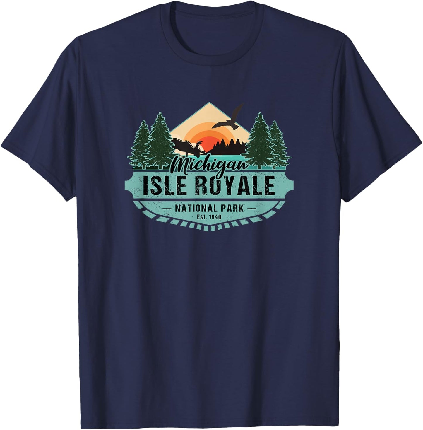 Isle Royale National Park Michigan Hiking Vacation Souvenir T-Shirt - T-Shirt | Navy