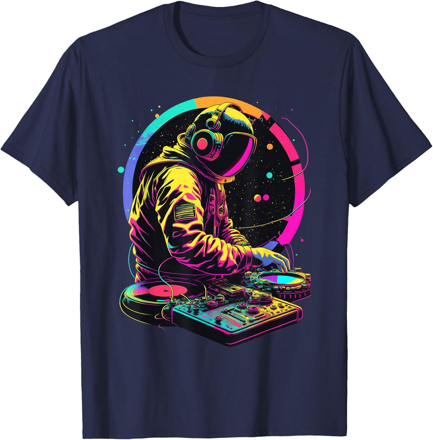 Retro Astronaut DJ, DJing in Space, EDM cool Graphic T-Shirt - T-Shirt | Navy
