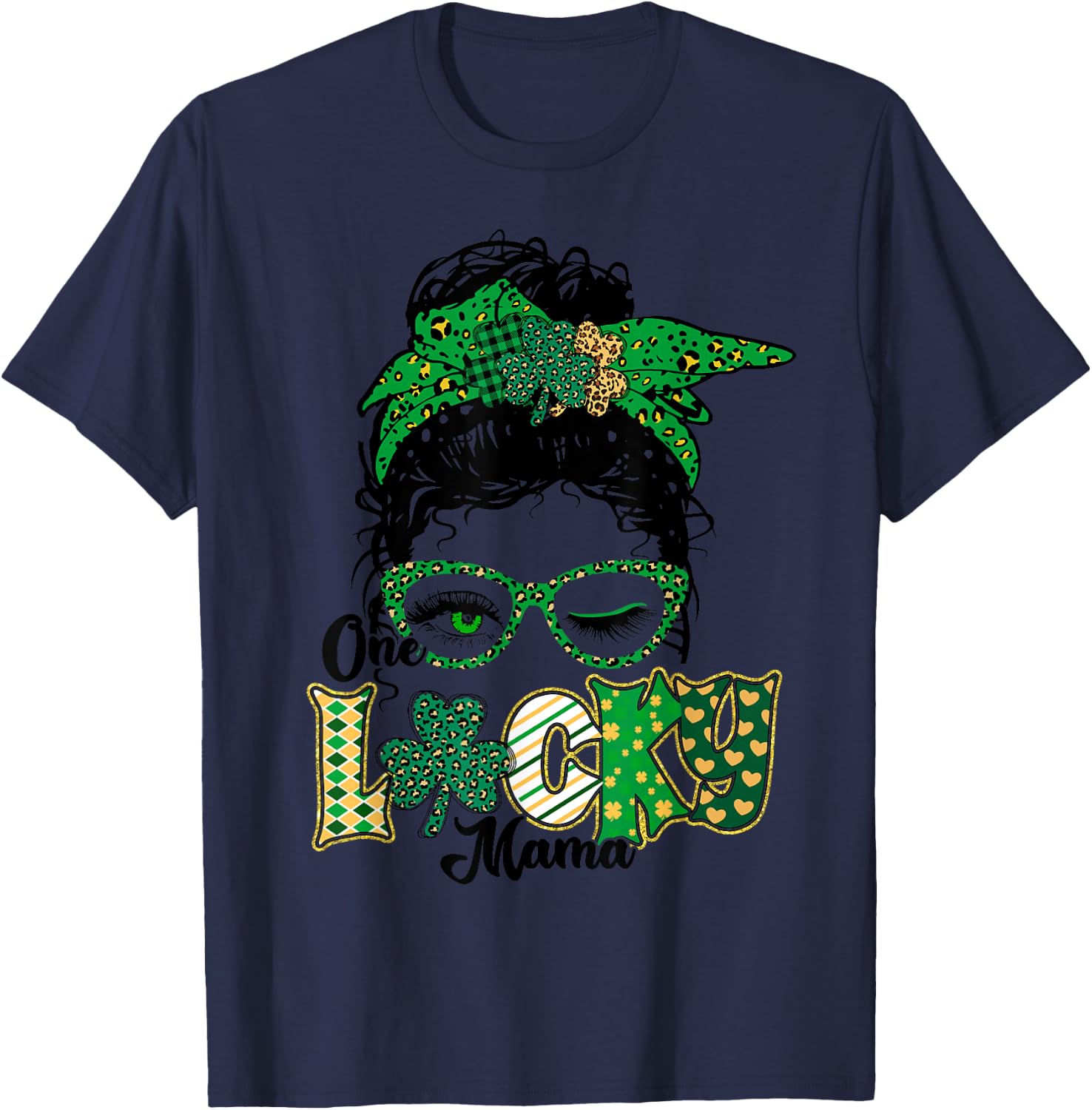 One Lucky Mama St Patricks Day Mom Mother Shamrock T-Shirt - T-Shirt | Navy