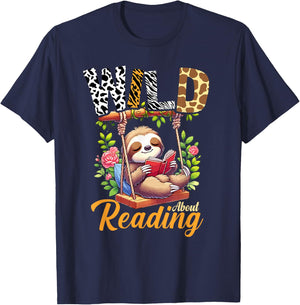 Wild about reading books reader lover funny teacher animals T-Shirt - T-Shirt | Navy
