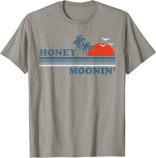 Honey Moonin Beach Honeymoon Vacation Men Women Couples Gift T-Shirt - T-Shirt | Sand