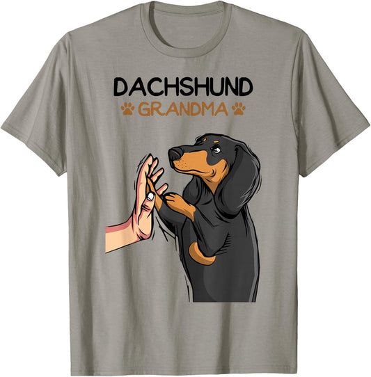 Dachshund Grandma Weenie Dog Weiner Dog T-Shirt - T-Shirt | Sand