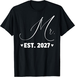 Mr Est. 2027 Just Married Couple Wedding Party Mrs T-Shirt - T-Shirt | Black