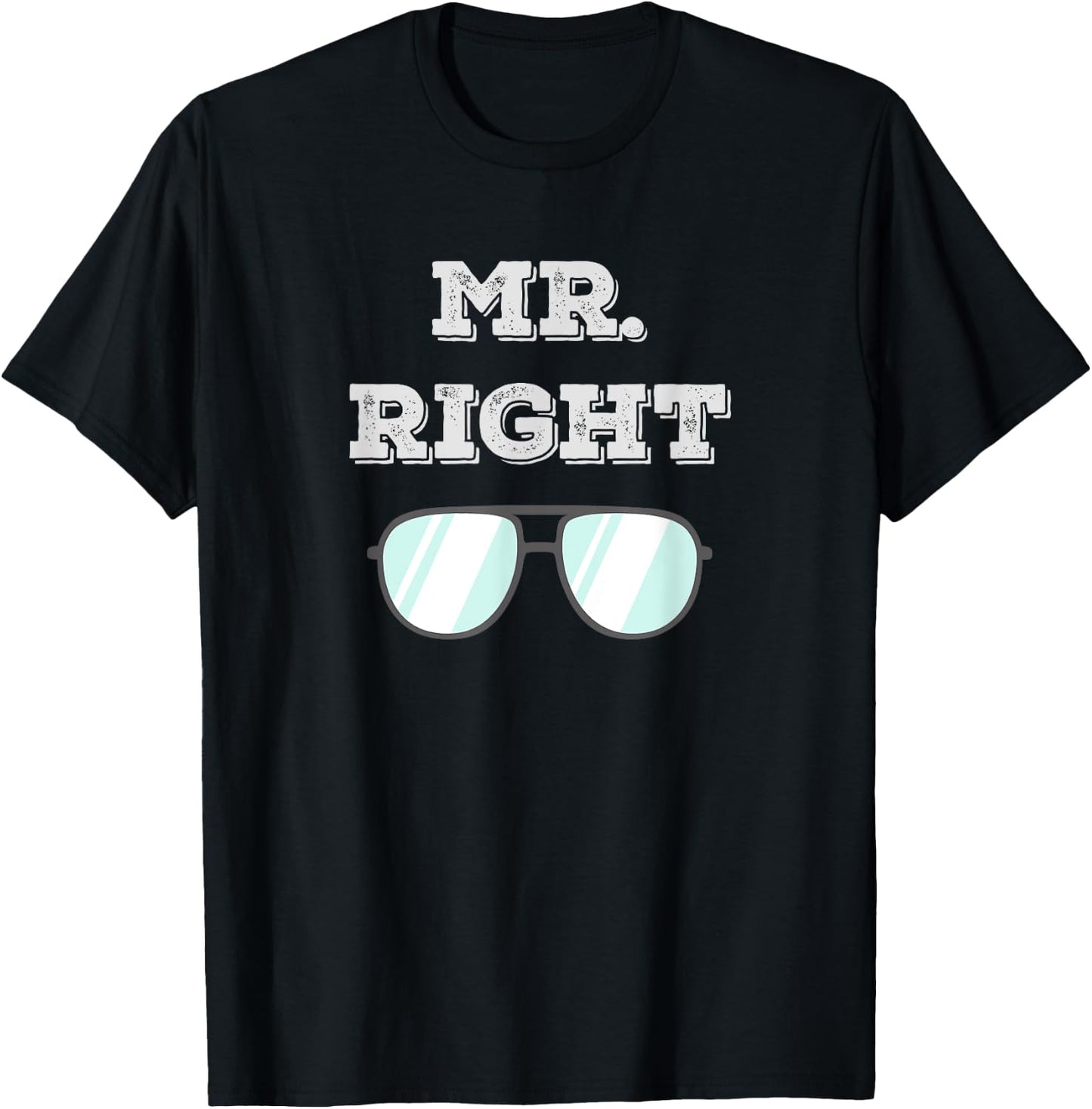 In love Couple Shirt Mr. Right Mrs. Always Right 2PCS Design T-Shirt - T-Shirt | Black
