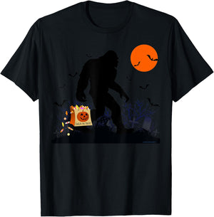 Funny Halloween Bigfoot Trick or Treating - Bigfoot T-Shirt - T-Shirt | Black