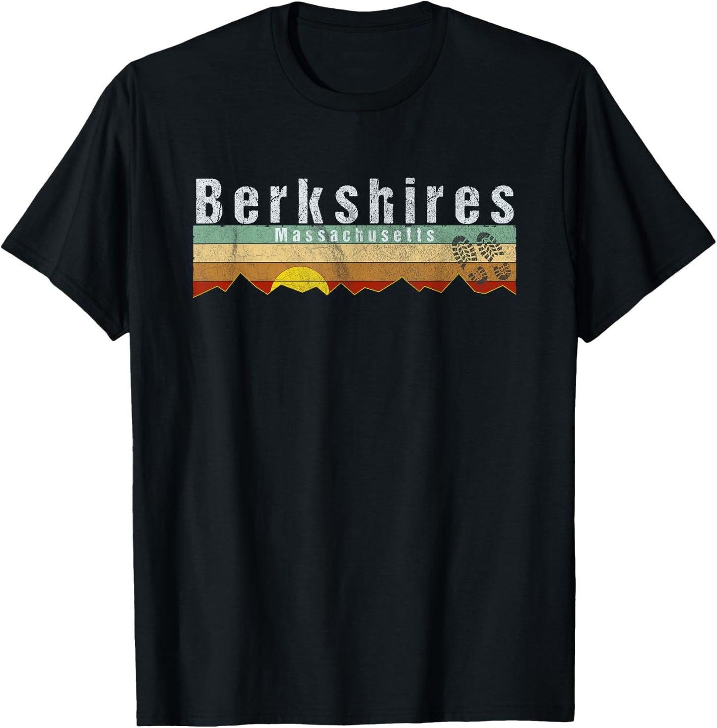 Berkshires, MA - Vintage Berkshires Hiking T-Shirt - T-Shirt | Black