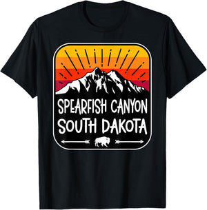 Spearfish Canyon South Dakota Vintage Mountain Sunset T-Shirt - T-Shirt | Black
