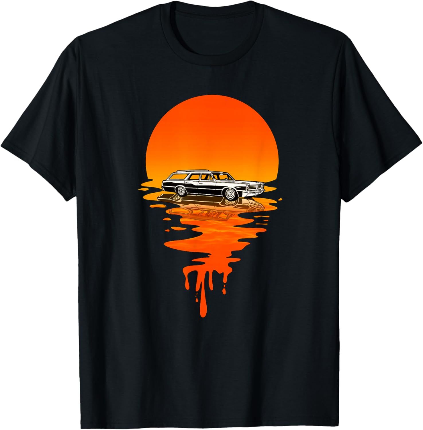 Vintage Retro Style Station Wagon T-Shirt - T-Shirt | Black