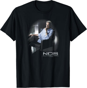 NCIS Gibbs Ponders - -Kids, Black, Small T-Shirt - T-Shirt | Black