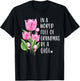 In A World Full Of Grandmas Be A Gigi Gifts Tulips T-Shirt - T-Shirt | Black