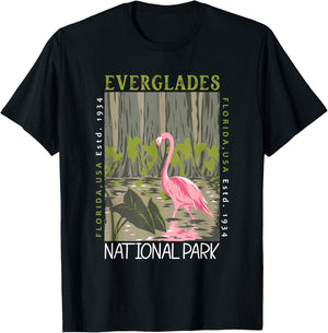 Everglades National Park Florida Flamingo Distressed Vintage T-Shirt - T-Shirt | Black